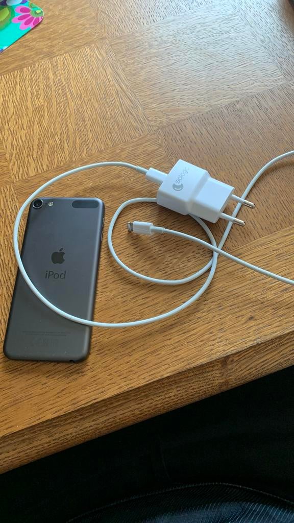 Apple iPod Touch (7e generatie) - Zo goed als nieuw, Ophalen, 40 GB en meer, Touch, Zwart