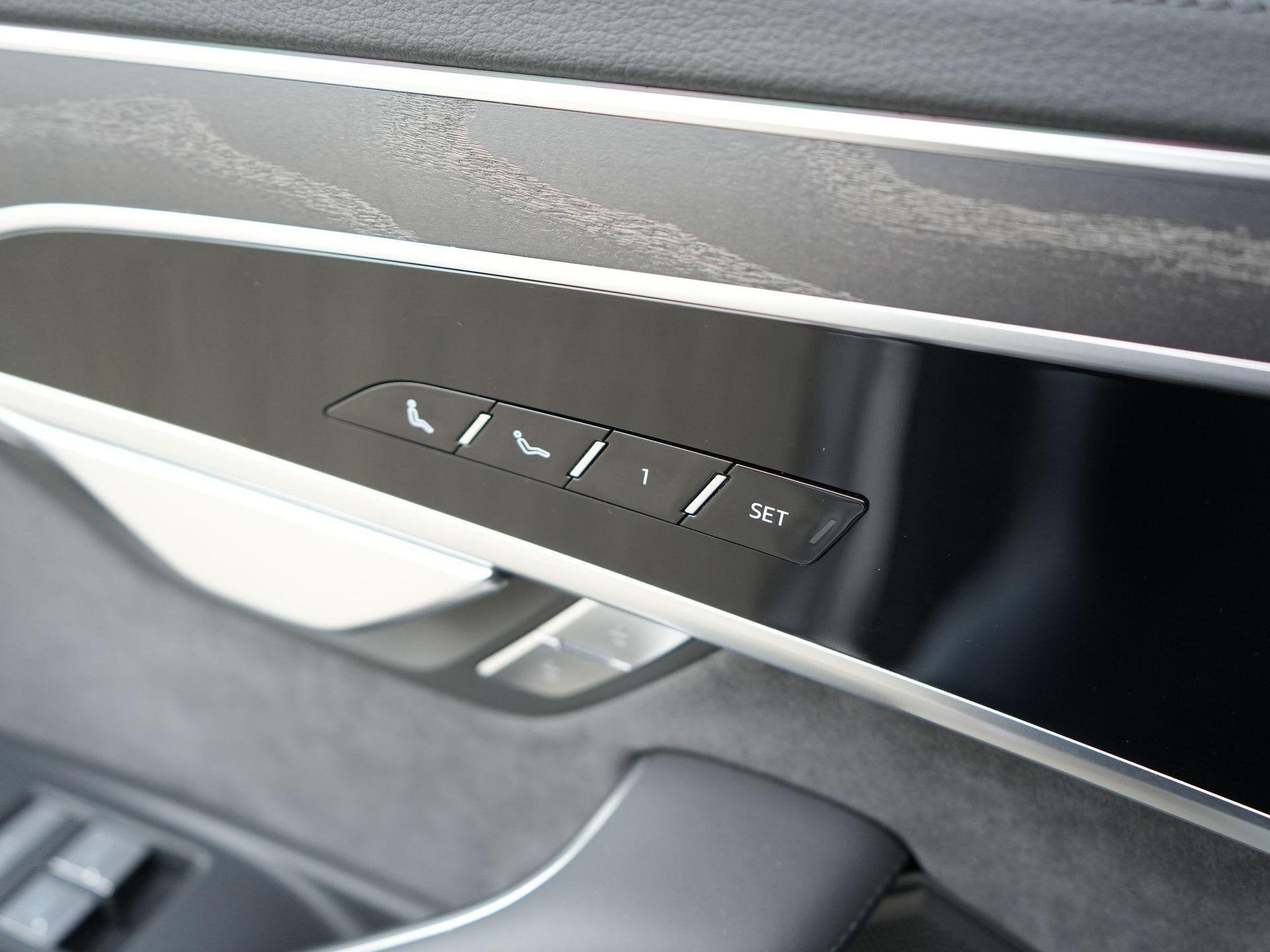 Foto 50 van Audi A8 S-Line 60 TFSI e 462 PK QUATTRO | Vierwielbesturing