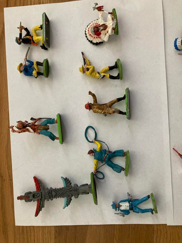 Vintage western speelgoed Britains Detail cowboys & indianen, Ophalen, Zo goed als nieuw