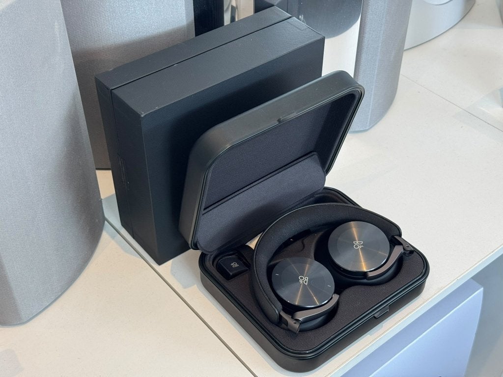 BeoPlay H95 high end koptelefoon B&O Bang en Olufsen, Ophalen, Info@bang-olufsen.dk, Zo goed als nieuw, Bang & Olufsen
