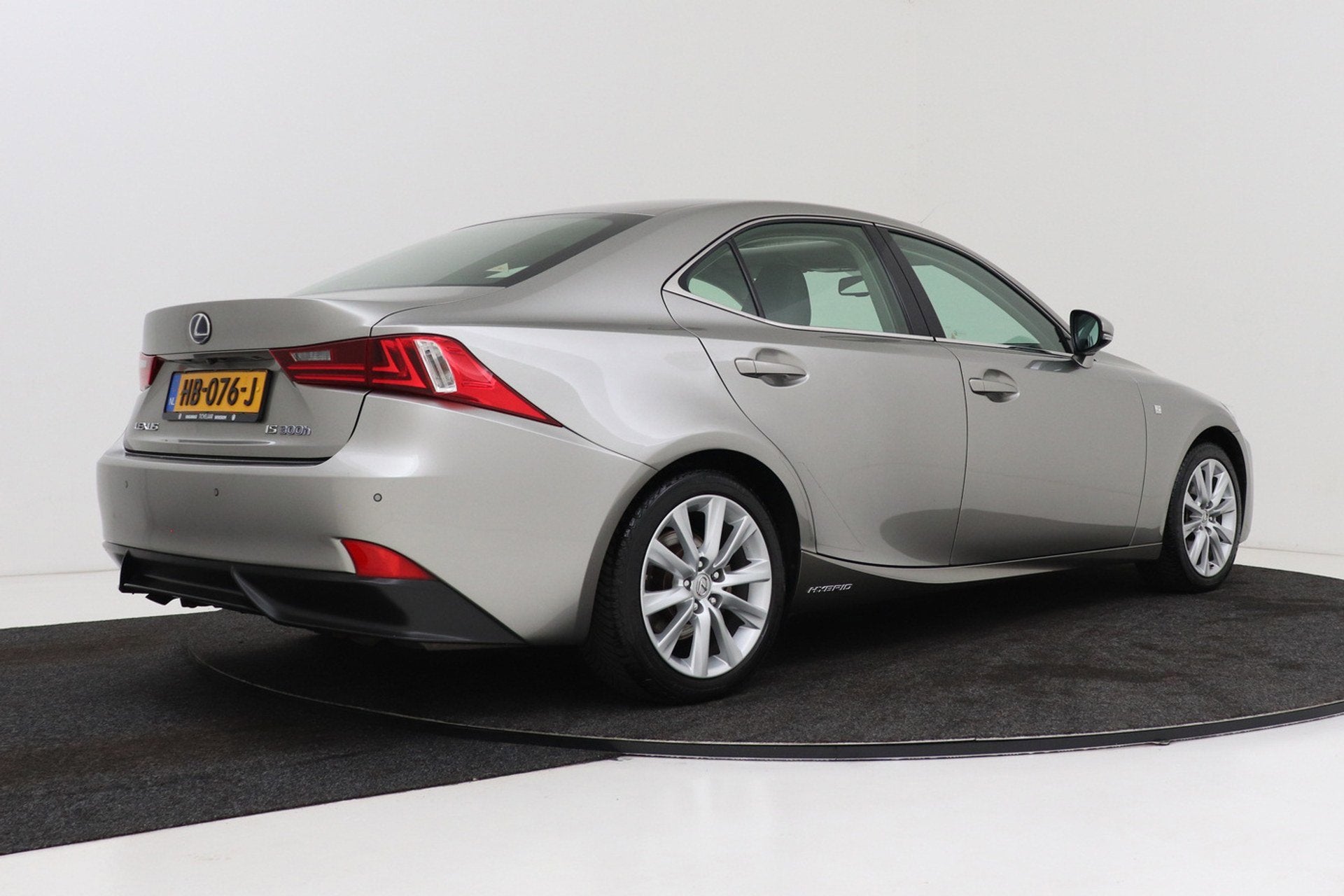Lexus IS 300h 25th Edition | Org NL | Schuif-/Kanteldak | Vo, Auto's, Lexus, Automaat, Achterwielaandrijving, Gebruikt, Leder en Stof