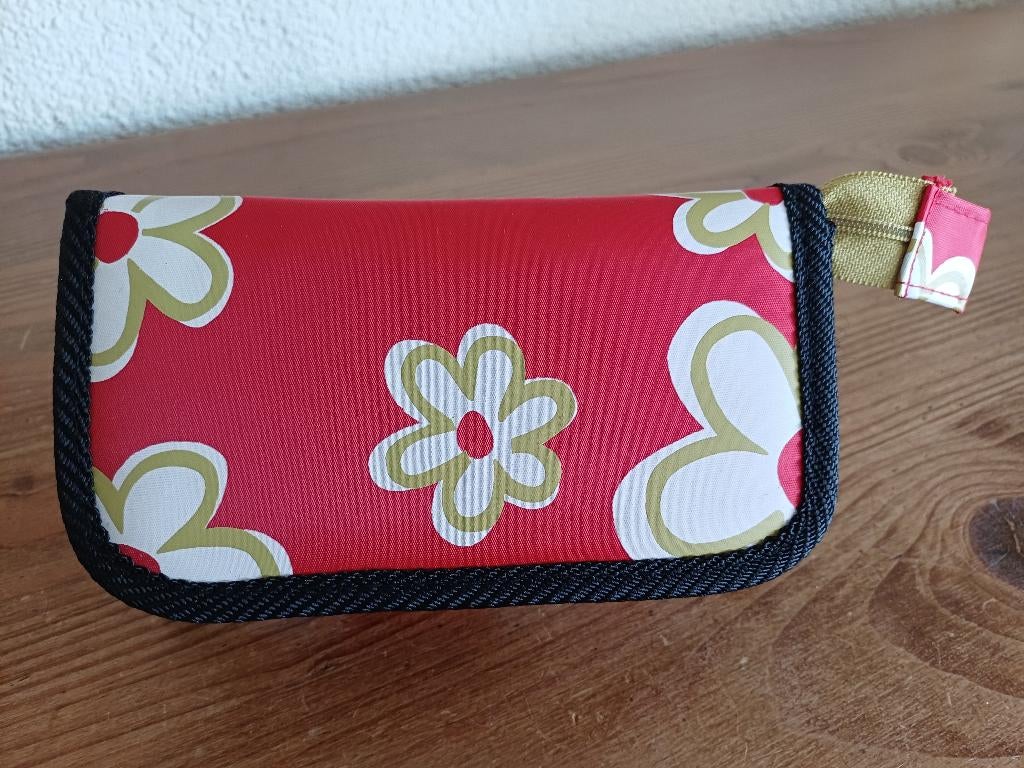 Dames make up tasje met vrolijke print (zgan), Ophalen of Verzenden, Zo goed als nieuw, Rood, Dame