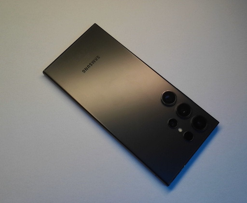 Als nieuw! Samsung S24 Ultra 256GB Titanium grey (incl case), Telecommunicatie, Mobiele telefoons | Samsung, Overige kleuren, Galaxy S24
