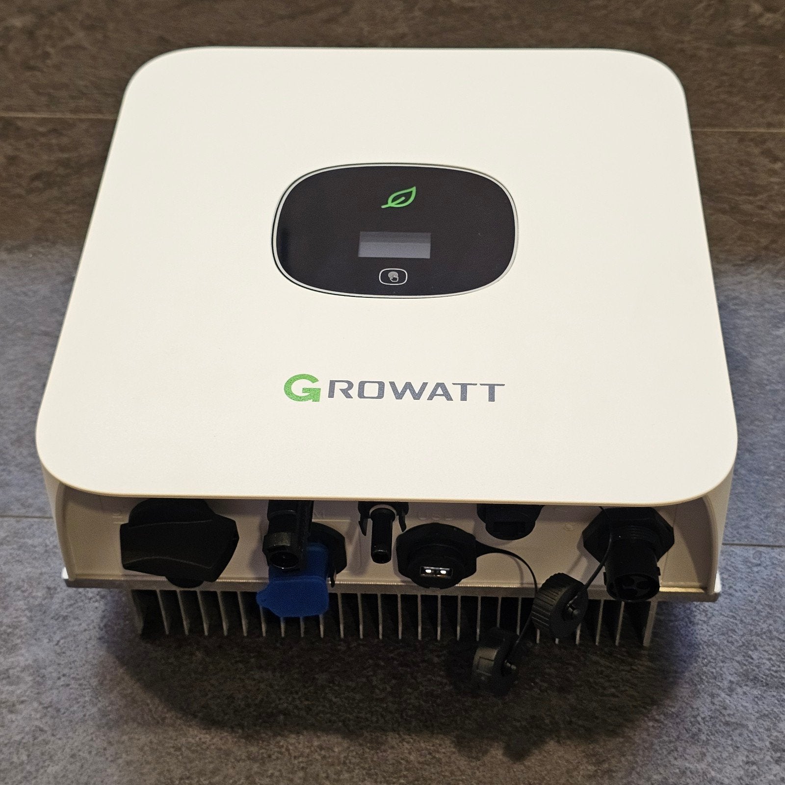Growatt MIC 2500TL-X omvormer, Ophalen of Verzenden, Zo goed als nieuw, Overige typen, 200 wattpiek of meer