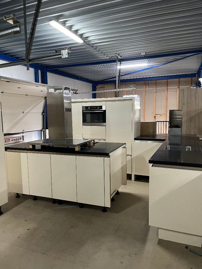 Keuken Compleet met APP 120Keukens op voorraad Nr. 2980