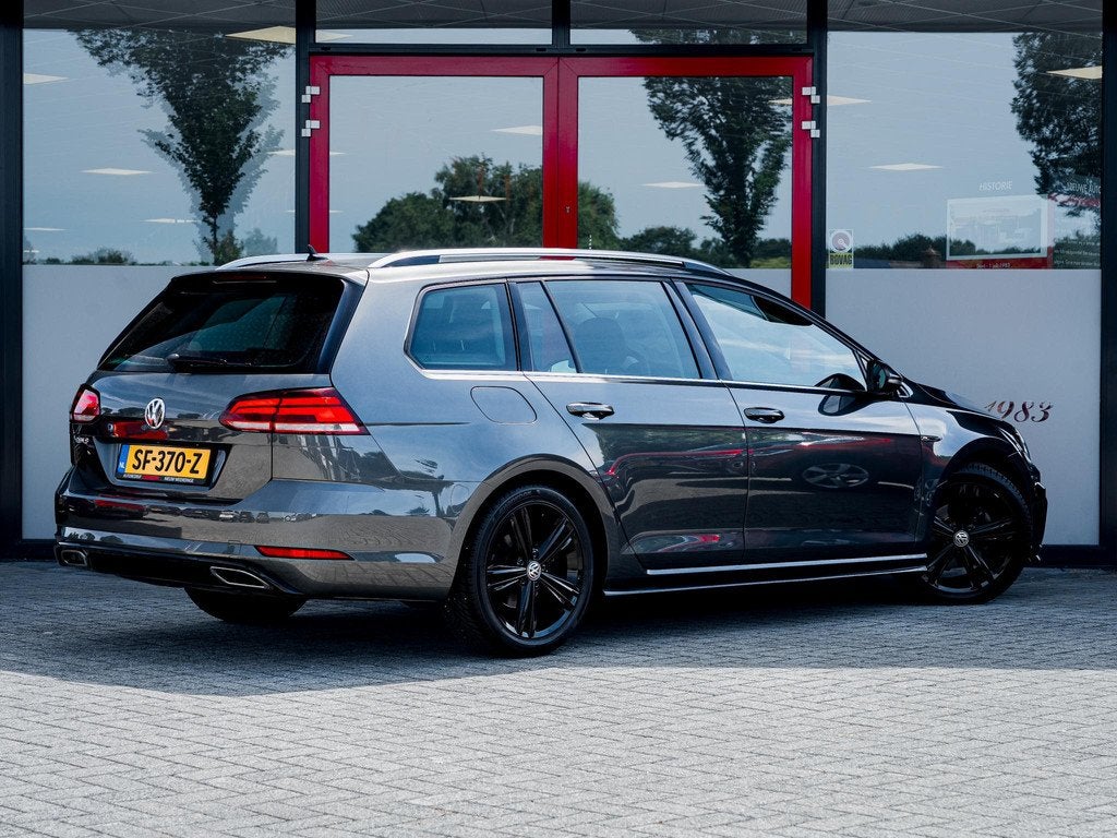 Volkswagen Golf Variant 1.5 TSI Highline Business R | Adapti, Auto's, Volkswagen, 12 maanden, 4 cilinders, Automatische klimaatregeling
