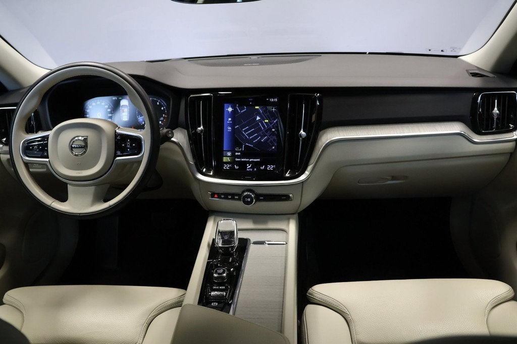 Volvo V60 2.0 B4 Inscription |HUD|Leder|Memory|, Auto's, Volvo, 4 cilinders, 1969 cc, Hybride Elektrisch/Benzine, 1677 kg