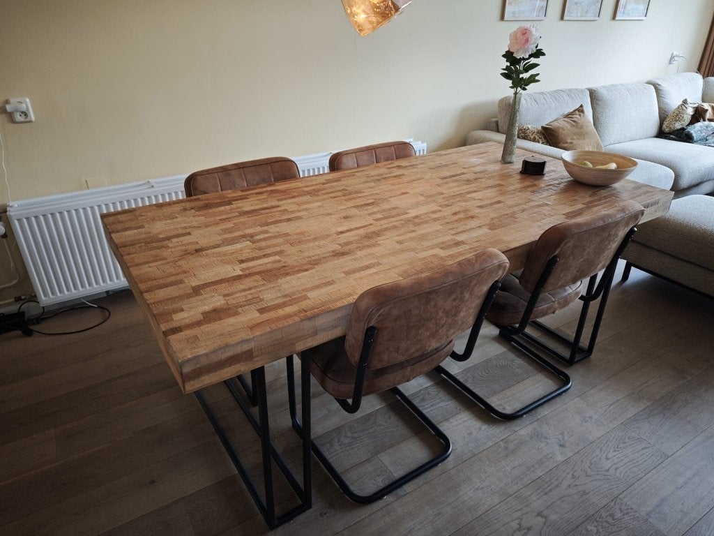 robuste eettafel, Huis en Inrichting, Tafels | Eettafels, Ophalen, 100 tot 150 cm, 200 cm of meer, Zo goed als nieuw