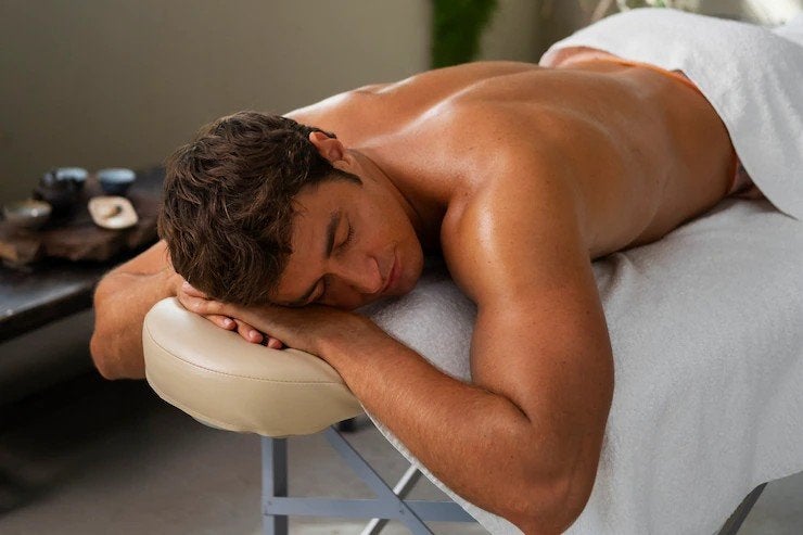 sl. ervaren hobbymaseur geeft een heerlijke massage, Diensten en Vakmensen