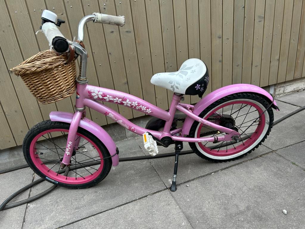 Roze 16 inch kinderfiets met mandje, Fietsen en Brommers, Fietsen | Kinderfietsjes, Ophalen, Gebruikt, Terugtraprem, 16 tot 20 inch