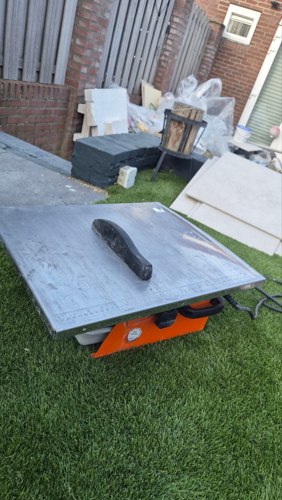 RUBI ND-200 Elektrische Tegelzaag – Watergekoeld –230V, Doe-het-zelf en Verbouw, Ophalen, Gebruikt, Overige typen, 1200 watt of meer