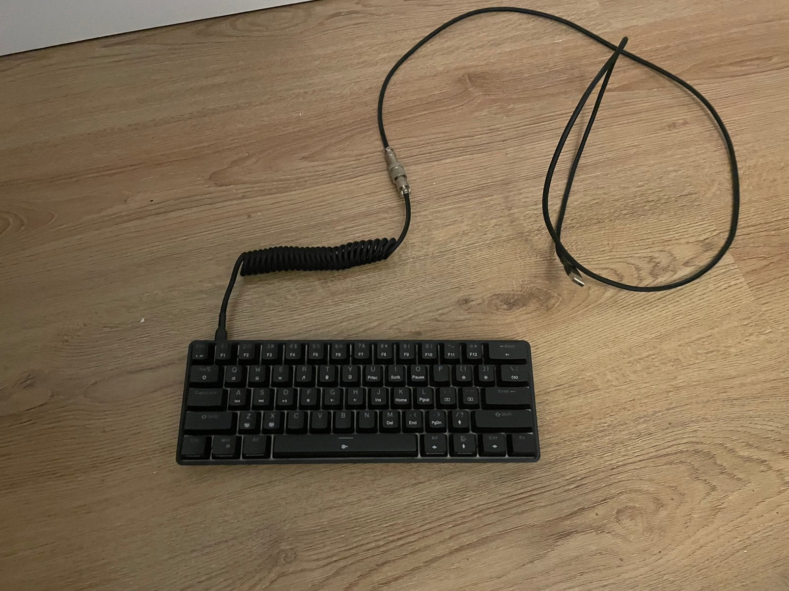 60 procent keyboard, Ophalen of Verzenden, Zo goed als nieuw