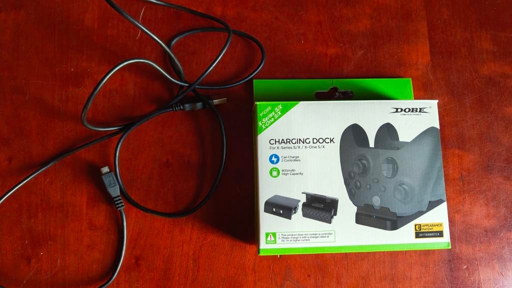 Xbox One/Series X Oplaadstation met 2 Accu's, Ophalen of Verzenden, Zo goed als nieuw, Controller, Xbox Series X