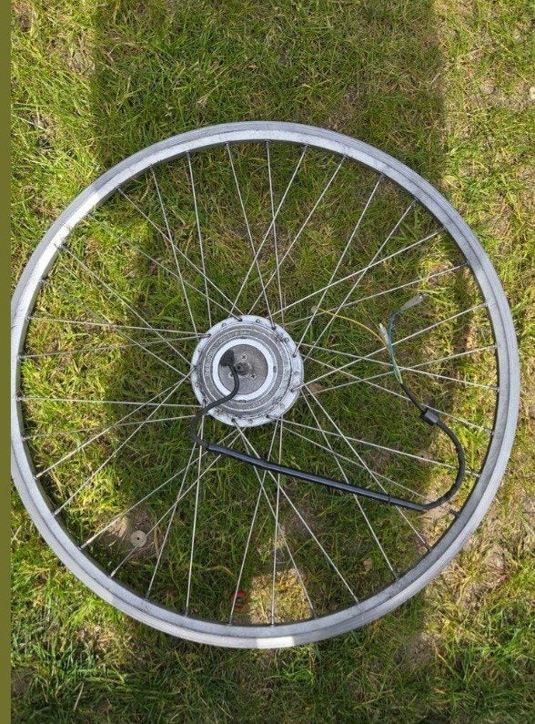 Voorwiel motor voor elektrische fiets 28 inch, Fietsen en Brommers, Fietsonderdelen, Ophalen of Verzenden