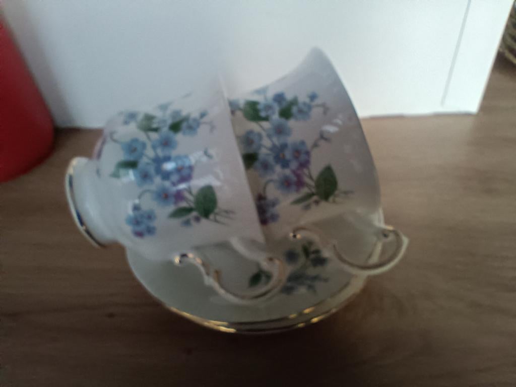 Diverse vintage theekopjes met schotels, Ophalen, Zo goed als nieuw, Overige stijlen, Kop(pen) en/of Schotel(s)