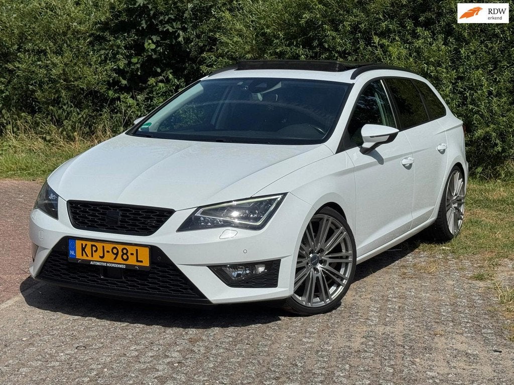 Seat LEON ST 1.8 TSI FR Connect, Auto's, Seat, 1272 kg, Gebruikt, 4 cilinders, Leon