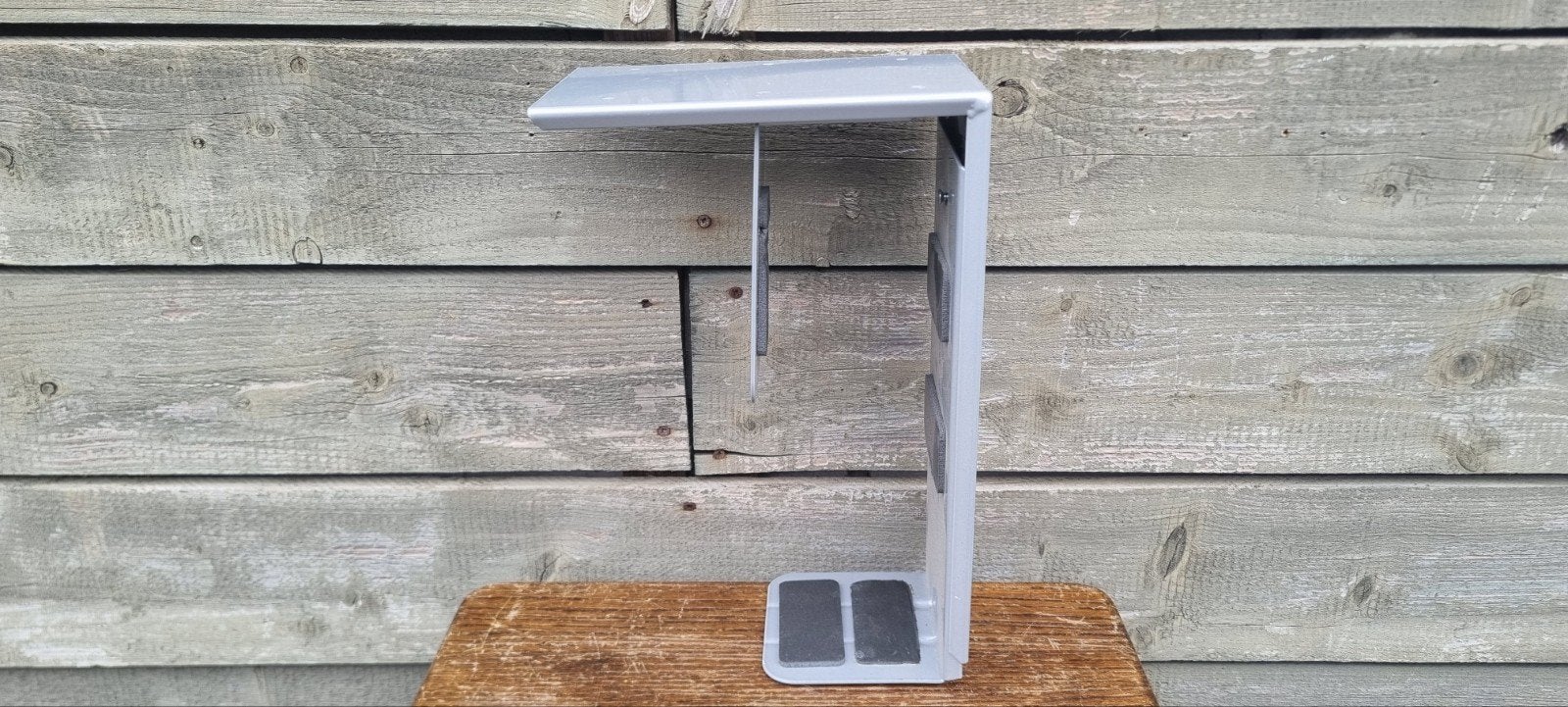 2x COMPUTER CPU HOUDER VOOR ONDER BUREAU, Ophalen of Verzenden, Zo goed als nieuw