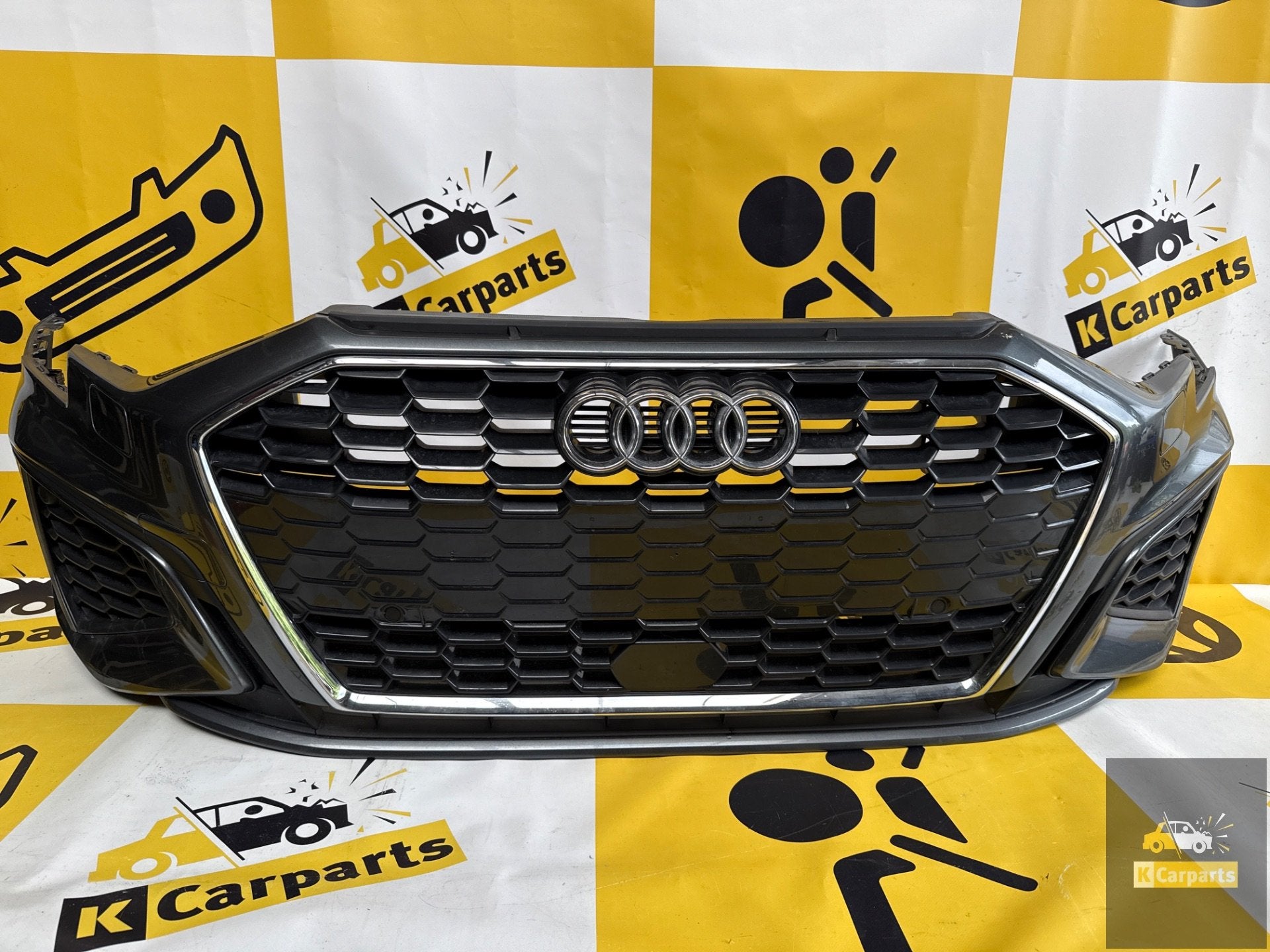 Voorbumper Audi A3 8Y S-Line Compleet Bumper 6XPDC 8Y0807437
