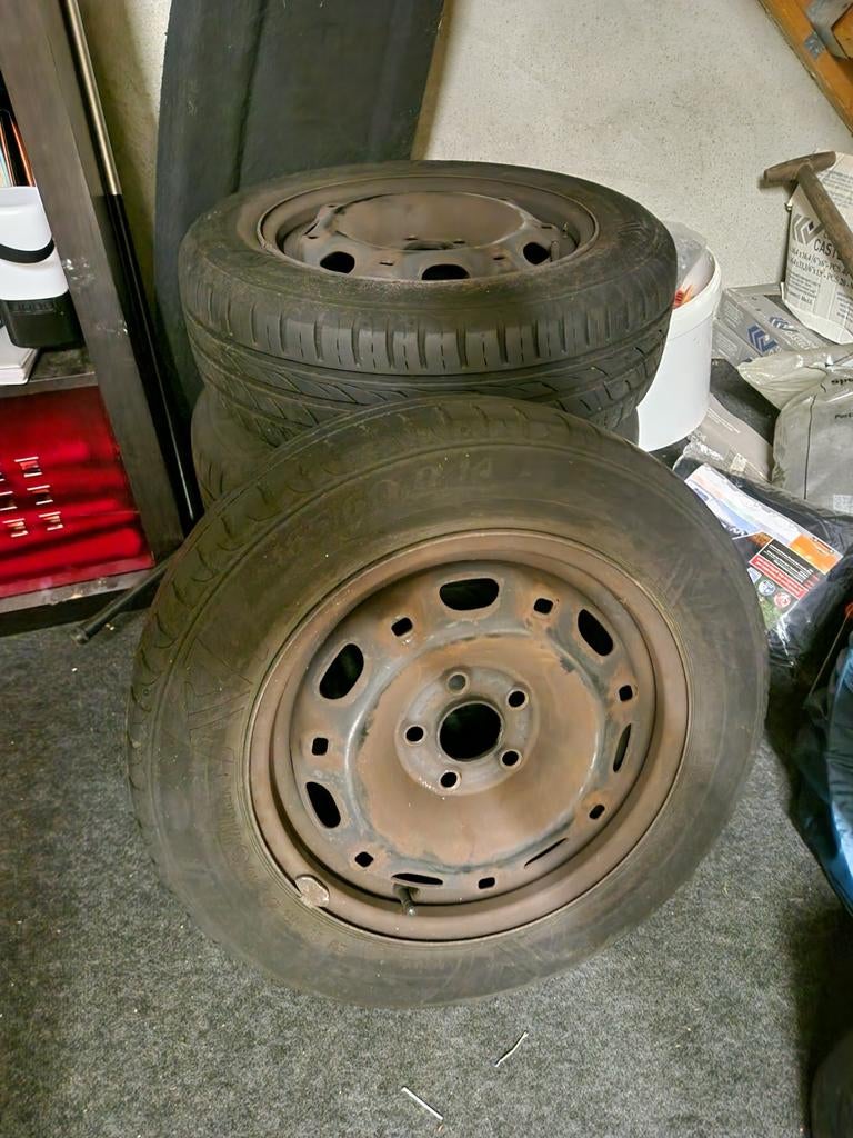 Gebruikte autobanden, Auto-onderdelen, Ophalen