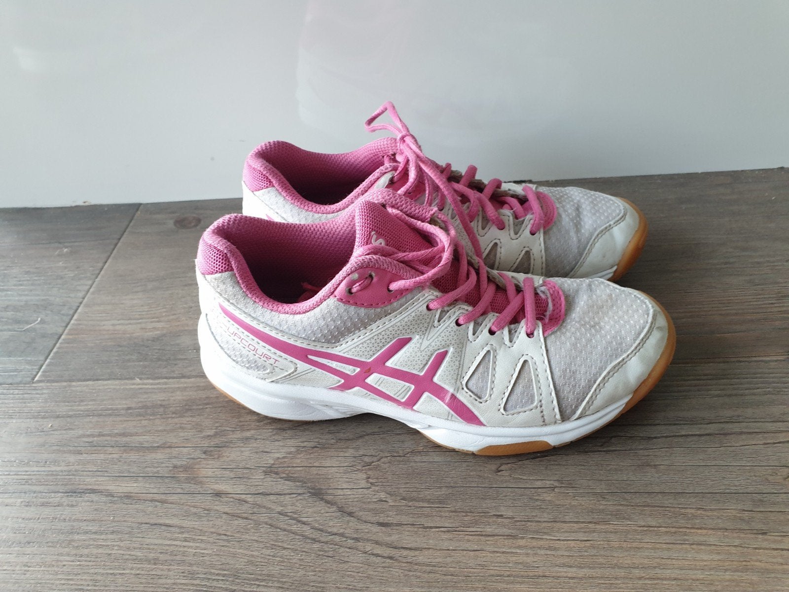 asics zaalschoenen sportschoenen handbal maat  32,5, Sport en Fitness, Ophalen of Verzenden