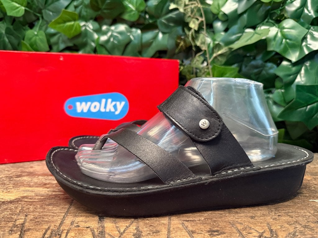 bijna Nieuwe slippers van wolky maat 43, Slippers, Wolky, Wolky, Zwart