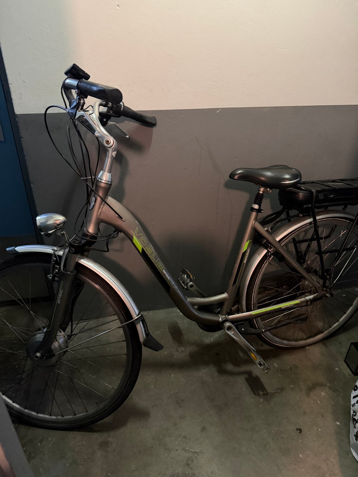 Vogue Basic Plus elektrische fiets, Fietsen en Brommers, Ophalen, Gebruikt, Overige merken