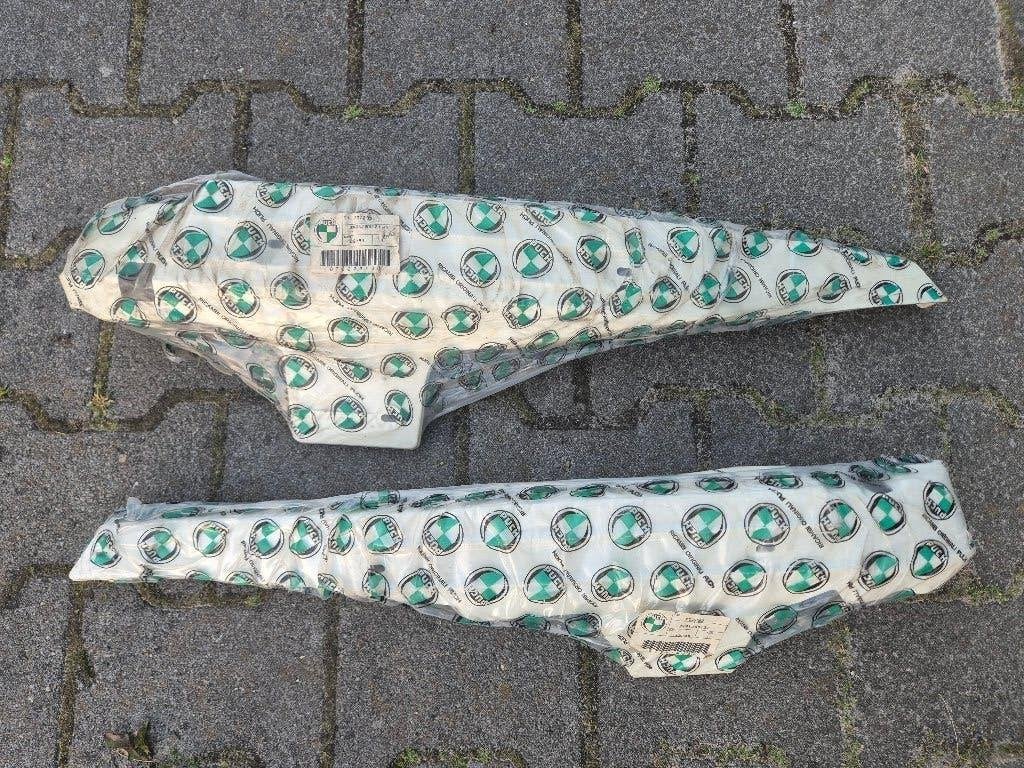 Nieuwe Puch zijkappen wit (origineel verpakt), Fietsen en Brommers, Ophalen of Verzenden, Nieuw, Kap