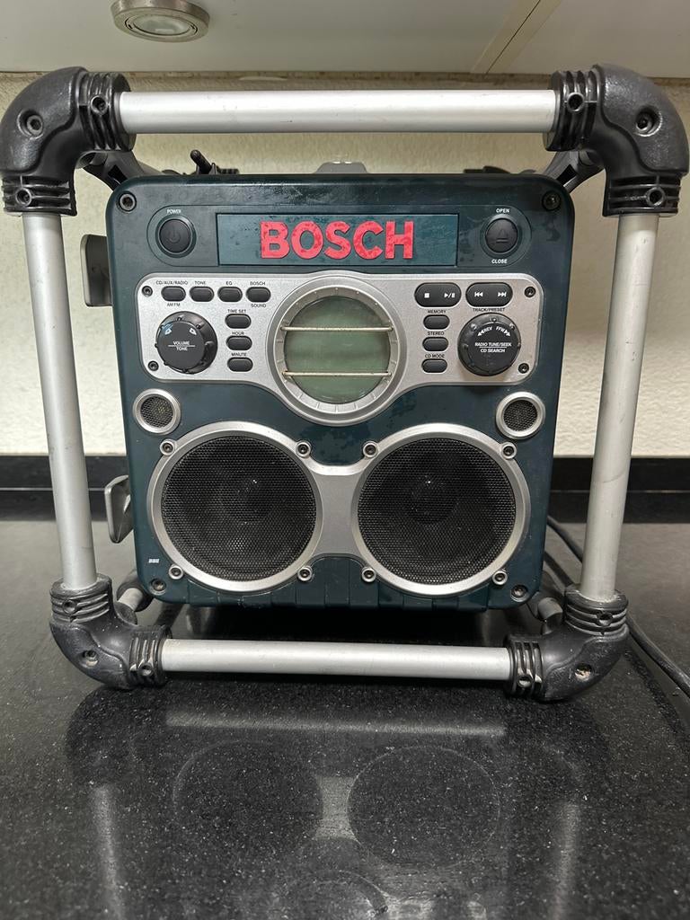 Robuuste Bosch Bouwradio met CD-speler - Gebruikt, Audio, Tv en Foto, Radio's, Ophalen of Verzenden, Gebruikt, Bouwradio, Met cd-speler