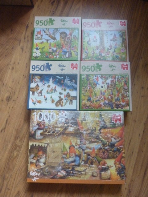 5 puzzels kabouters van Rien Poortvliet Jumbo puzzles, Ophalen of Verzenden, 500 t/m 1500 stukjes, Zo goed als nieuw, Legpuzzel