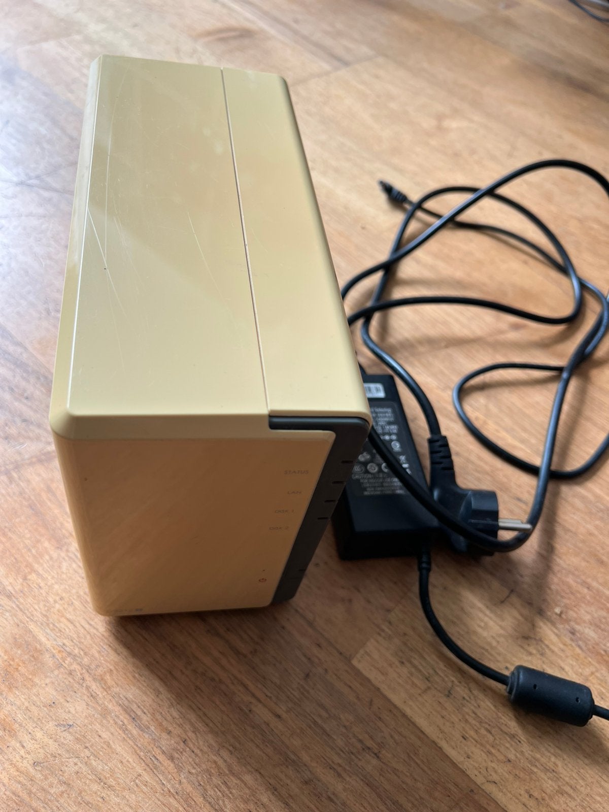 Synology DS212j NAS - Betrouwbare opslagoplossing, Ophalen of Verzenden, Zo goed als nieuw