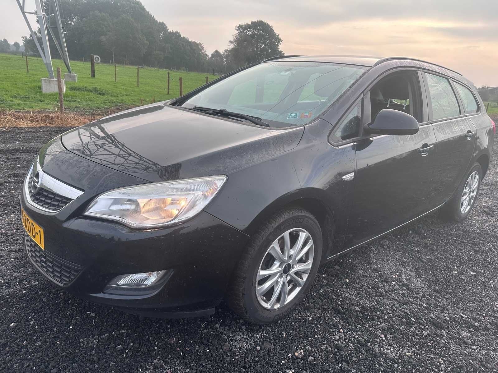 2012 - Opel - Astra Sports Tourer - 1.4 Turbo Ann. Ed. - 04-, Auto's, Voorwielaandrijving, Euro 5, Gebruikt, 4 cilinders