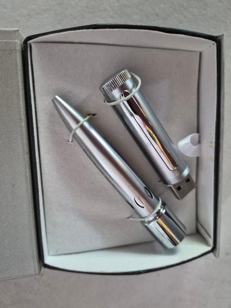 usb pen, Ophalen of Verzenden, Nieuw