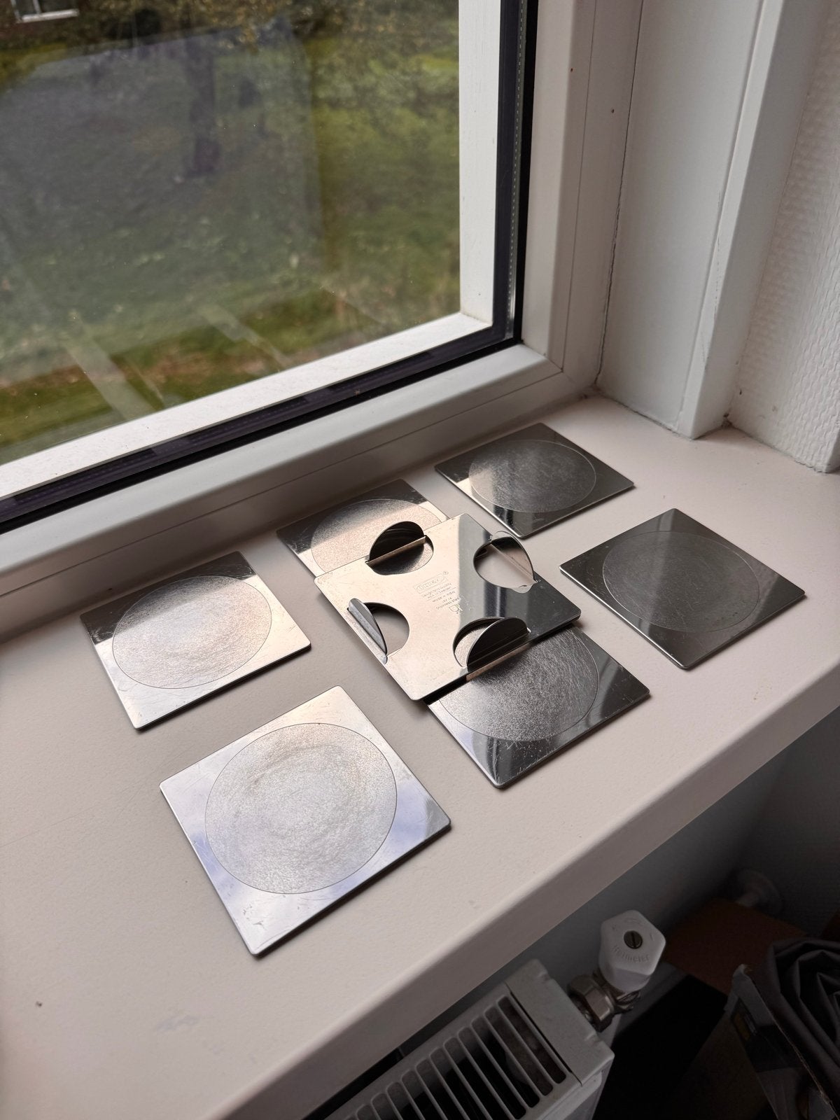 IKEA Onderzetters met houder, RVS, Huis en Inrichting, Gebruikt, Ophalen of Verzenden, Zilver, Metaal