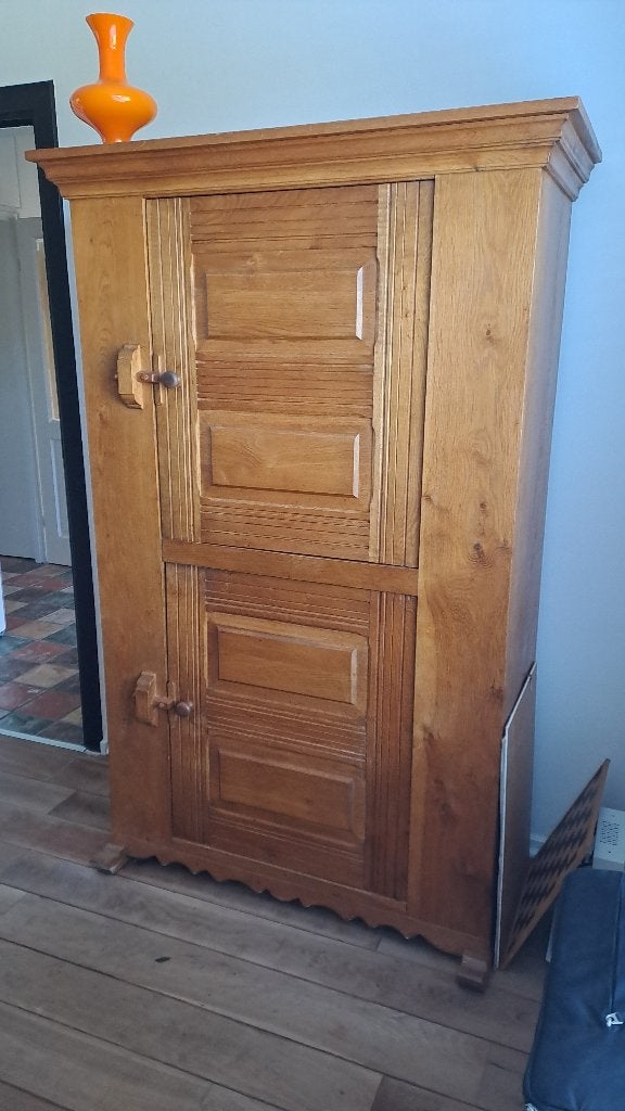 eiken kast, Ophalen, Gebruikt, 100 tot 150 cm, Broodkast