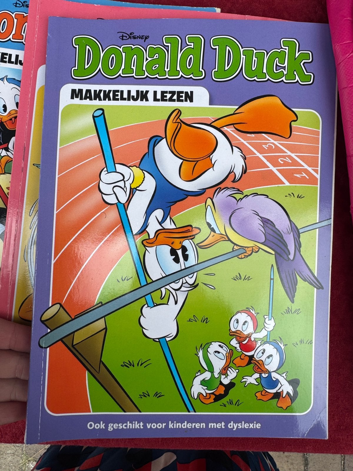 Donald duck makkelijk lezen, Ophalen of Verzenden, Zo goed als nieuw