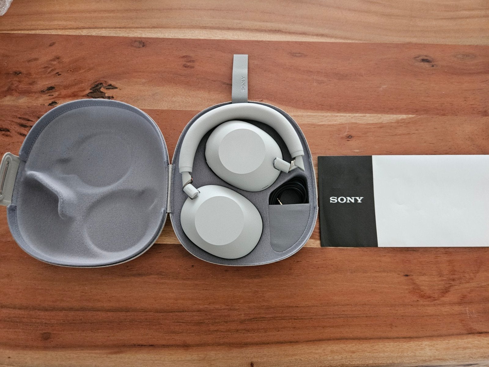 Sony WH-1000XM6 grey koptelefoon - Nieuwstaat met garantie, Audio, Tv en Foto, Koptelefoons, Ophalen of Verzenden, Zo goed als nieuw