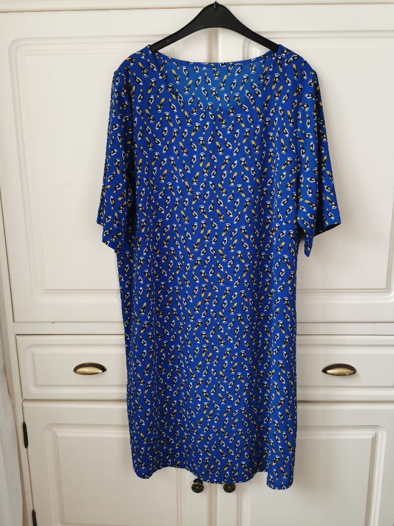 84.. Zgan jurk maat xl, Kleding | Dames, Grote Maten, Ophalen of Verzenden, Zo goed als nieuw, Blauw, Jurk