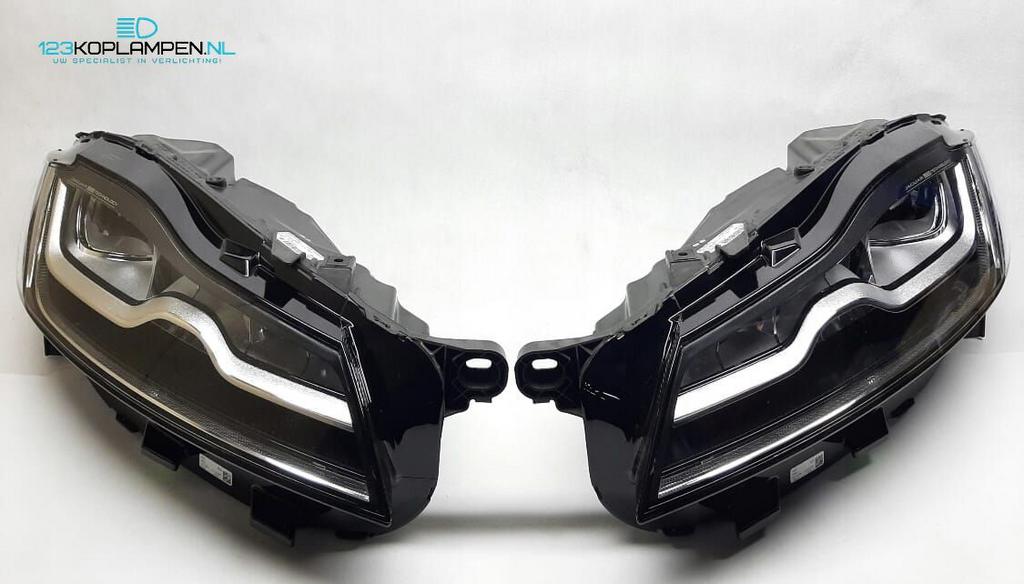 Jaguar F Pace GX63 Bi Xenon Led koplamp rechts links