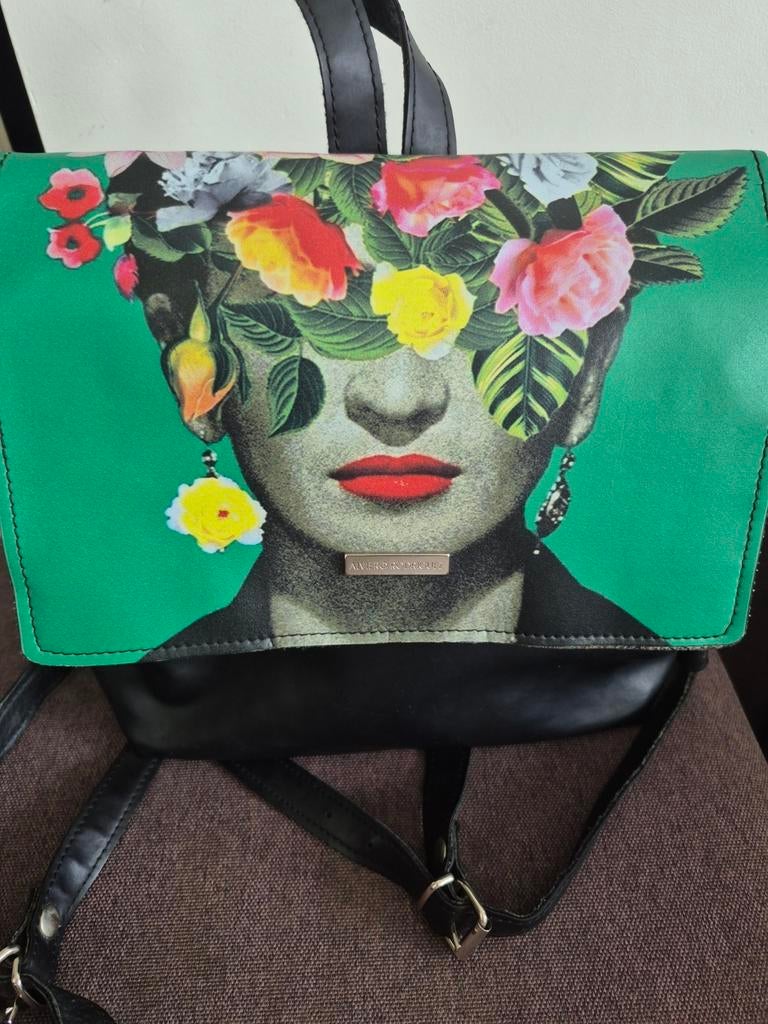 Alviero Rodriguez Rugzak - Frida Kahlo "Floral" Edition (Wav, Ophalen of Verzenden, Zo goed als nieuw