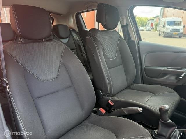 Foto 22 van Renault Clio 0.9 TCe Dynamique 5 DRS - APK 07-2027 - AIRCO-
