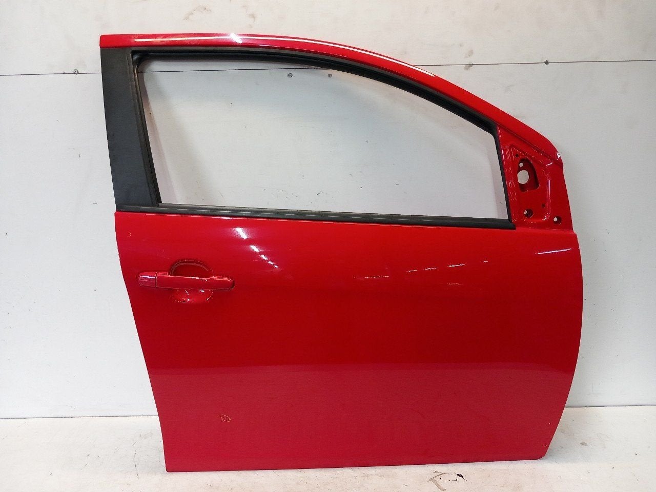 Portier rechts voor Peugeot 108, Auto-onderdelen, Onderdelen@venauto.nl, Van der Ven Autorecycling B.V., Gebruikt, Ettenseweg 76, 4706 PB Roosendaal, The Netherlands