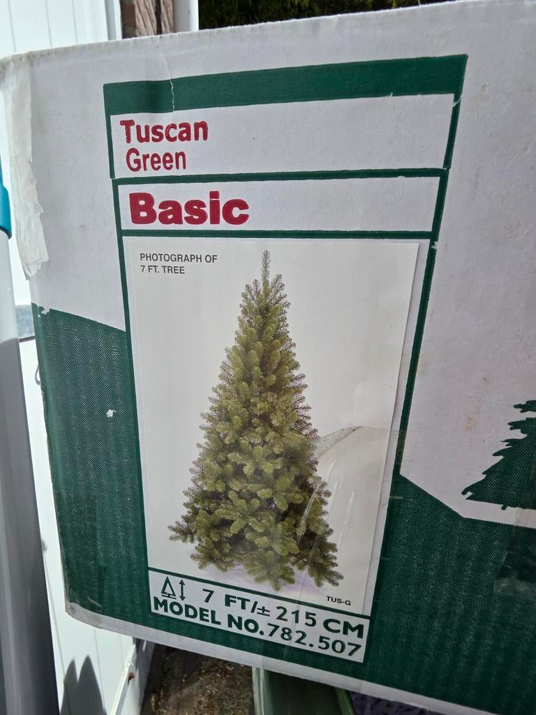 Kerstboom. Triumph tuscan green. 215cm, Ophalen