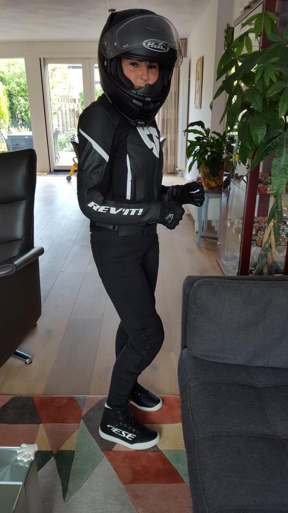 Motorkleding - dames XS o.a Rev'it, Dainese, motogirl, Ophalen of Verzenden, Tweedehands, Dames, Combipak