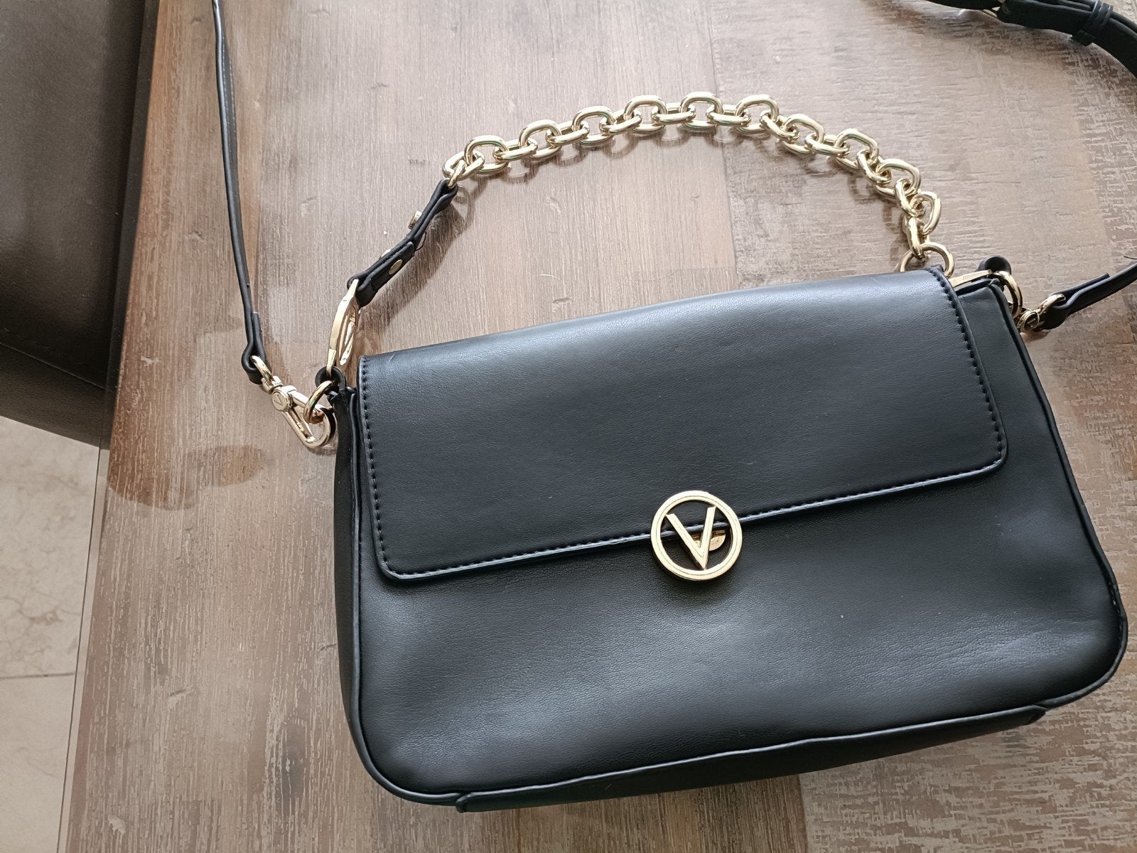 Mario Valentino spa handtas zwart met goudkleurige details, Ophalen of Verzenden, Zo goed als nieuw, Zwart, Handtas
