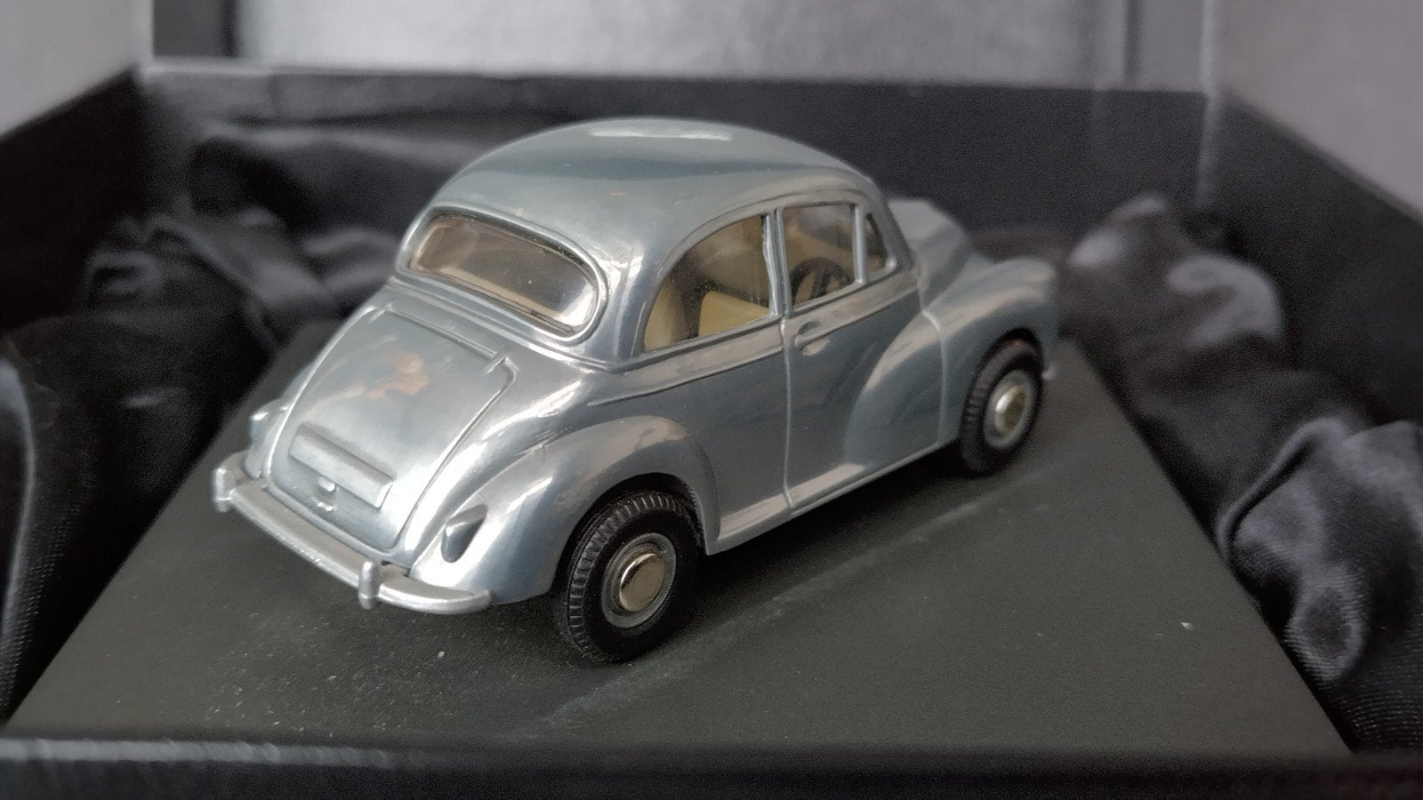 Morris Minor 1:43 Corgi Classics Pol, Auto, ., Nieuw, .