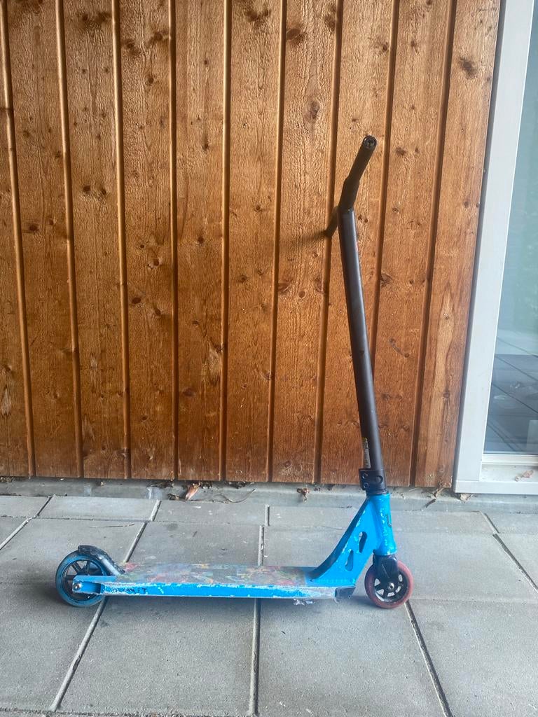 Stuntstep - Blauw met zwarte details, Fietsen en Brommers, Steps, Gebruikt, Overige typen, Ophalen