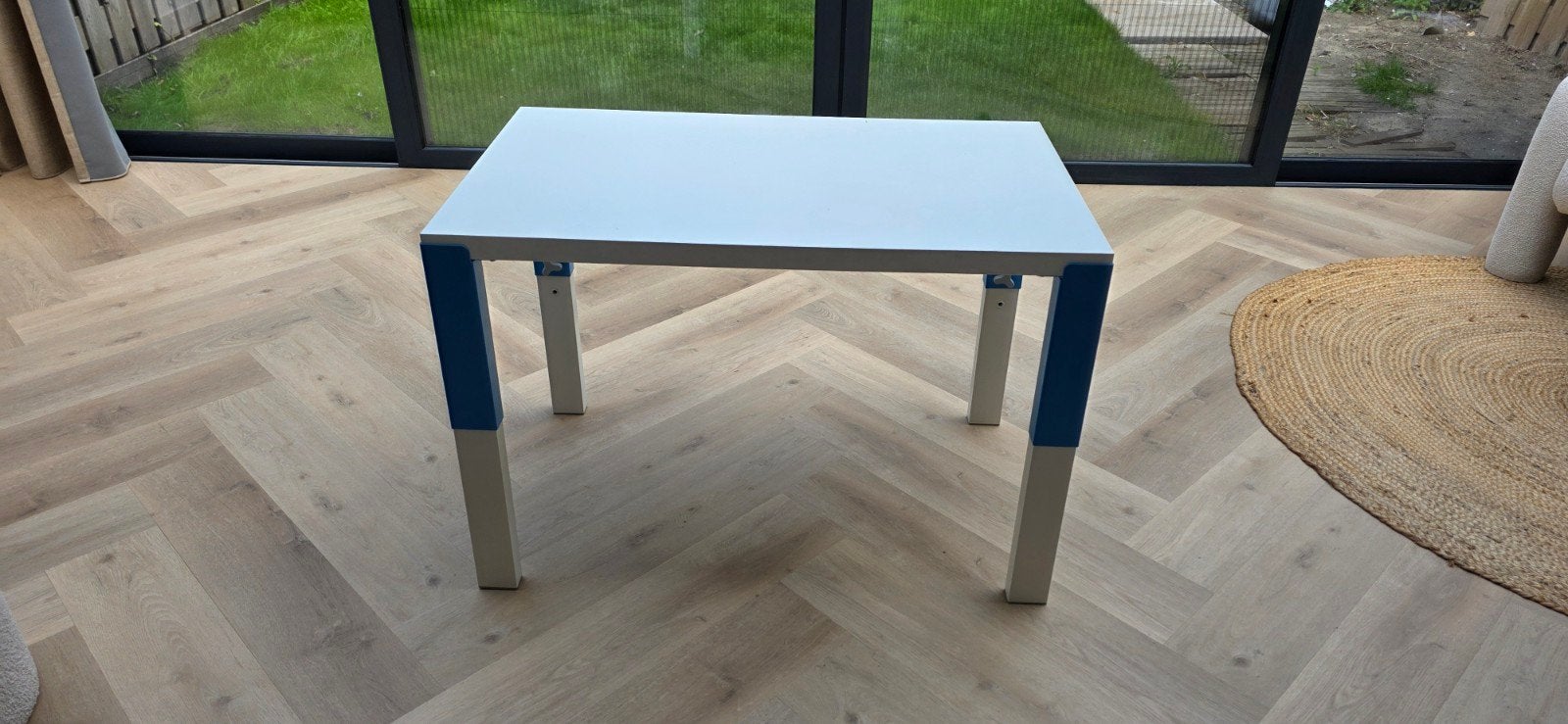 (GRATIS) IKEA PAHL wit blauwe kinderburea, Huis en Inrichting, Ophalen, In hoogte verstelbaar, Gebruikt