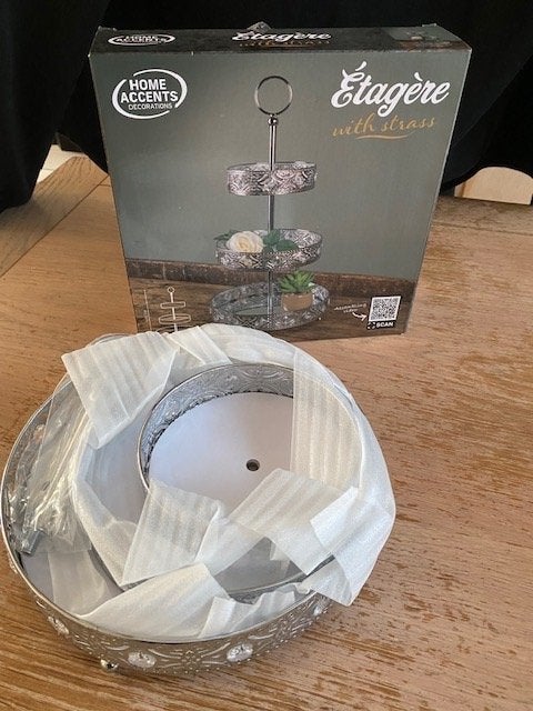 etagere met strass steentjes, 3 laags, Ophalen of Verzenden, Nieuw, Etagère, Metaal