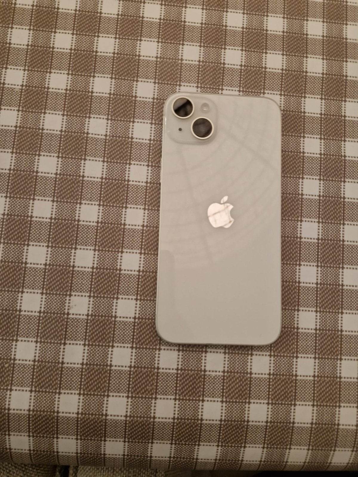 Foto 3 van Iphone 14 plus wit