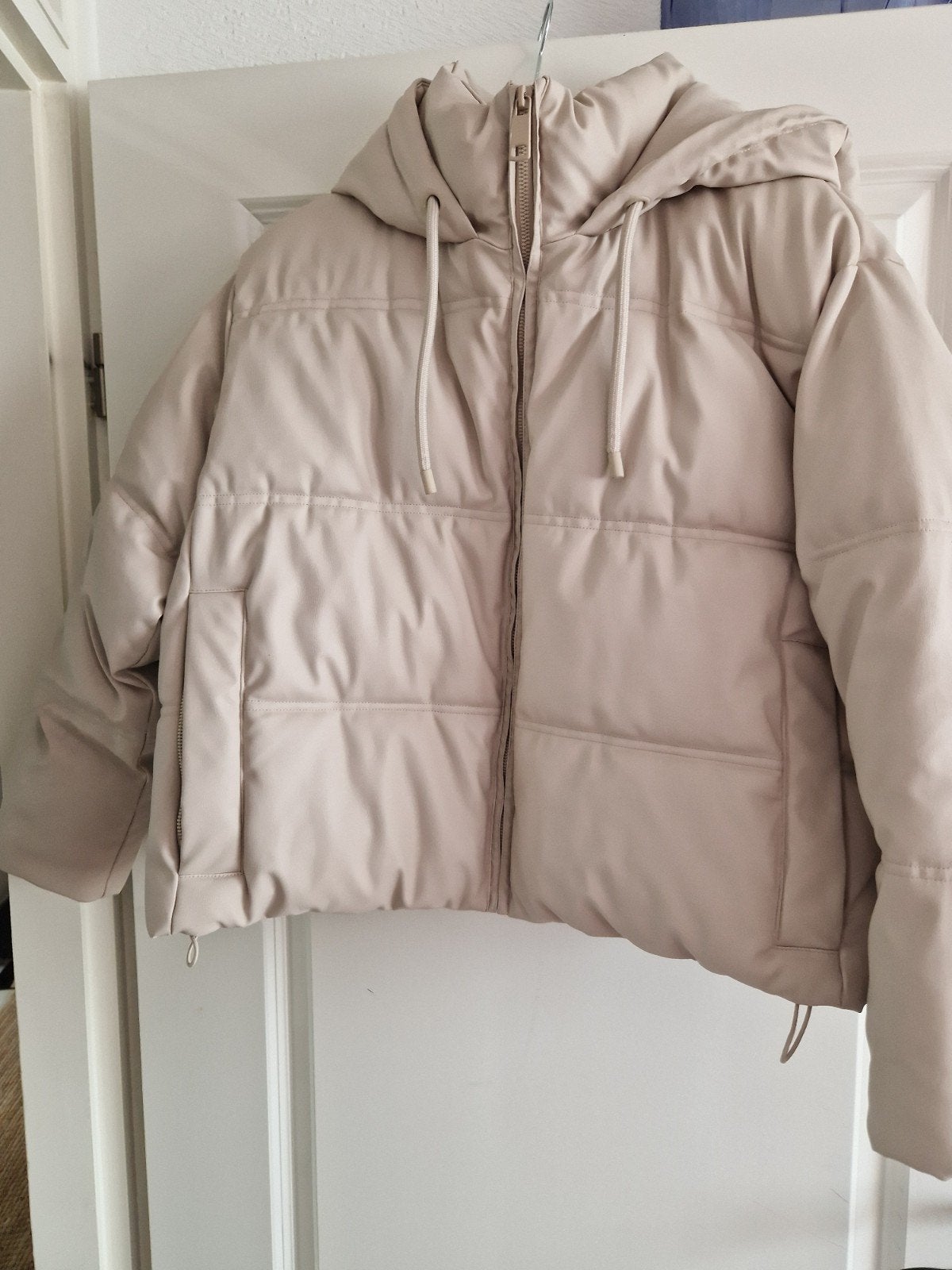 Zara Puffer Jas - Crème/Beige - Maat XL, Maat 46/48 (XL) of groter, Ophalen of Verzenden, Zo goed als nieuw, Zara